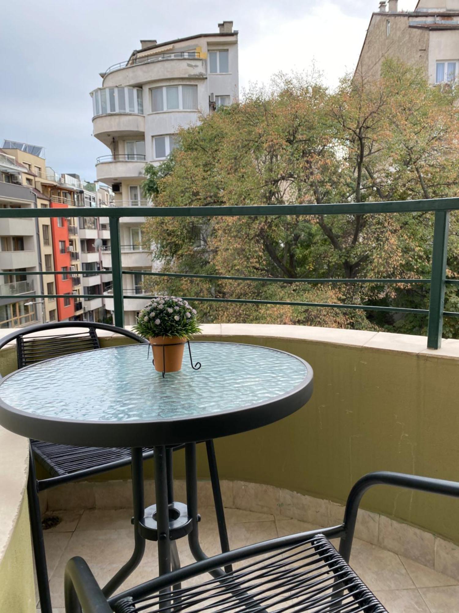 Sophie Studio - City Center Blagoevgrad Exteriör bild