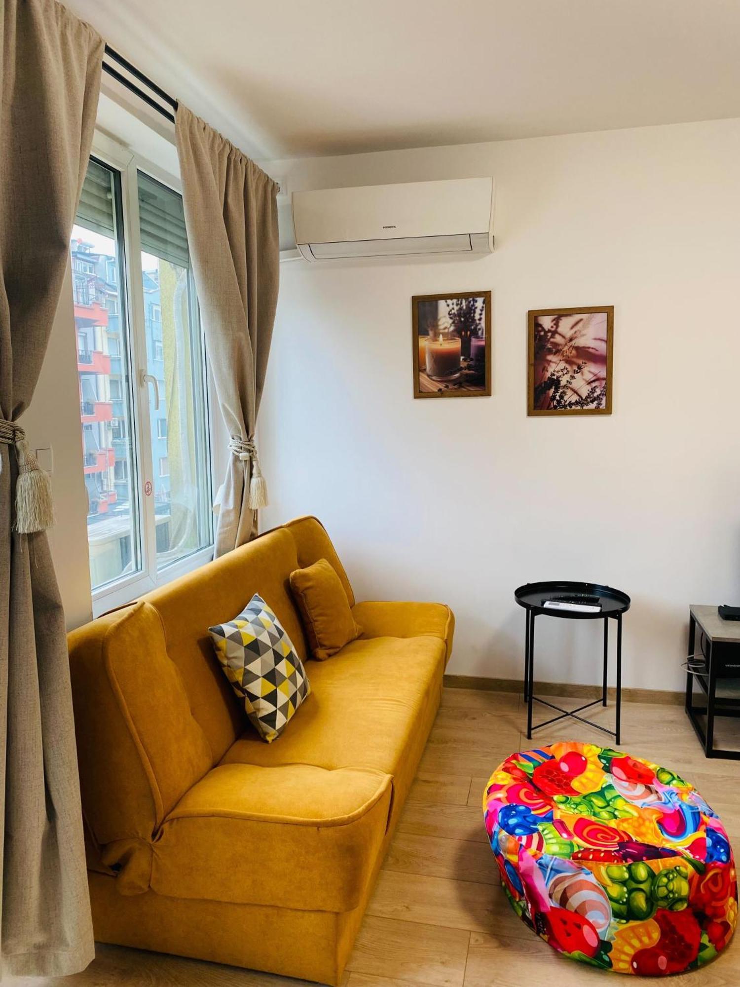 Sophie Studio - City Center Blagoevgrad Exteriör bild